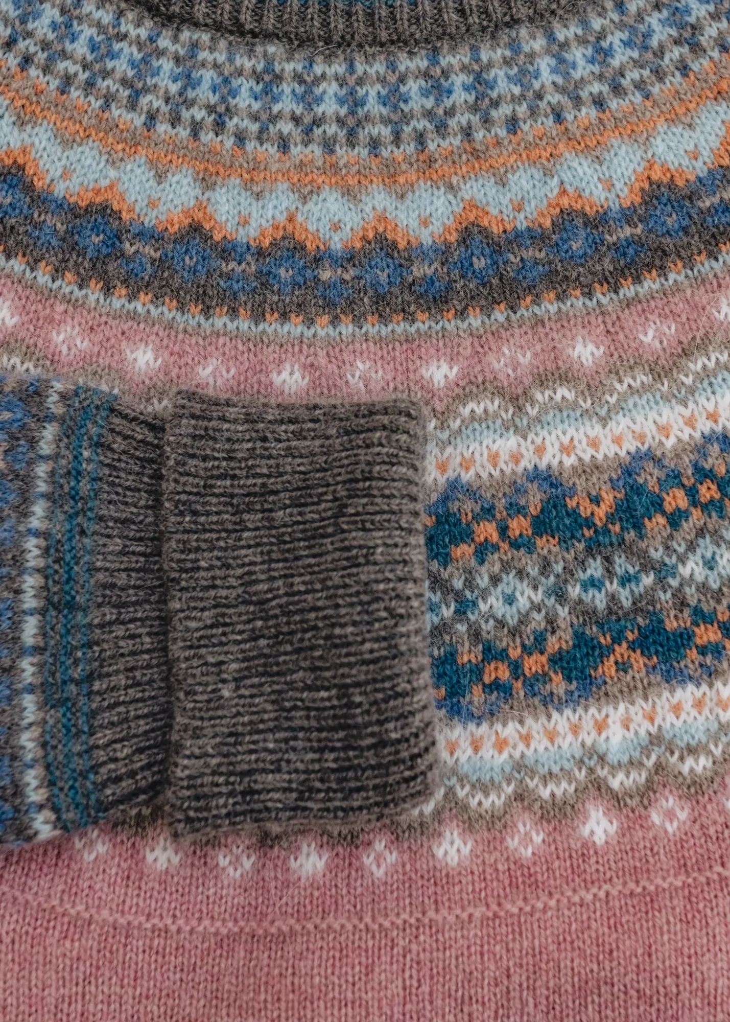 Alpine Sweater in Vintage Pink