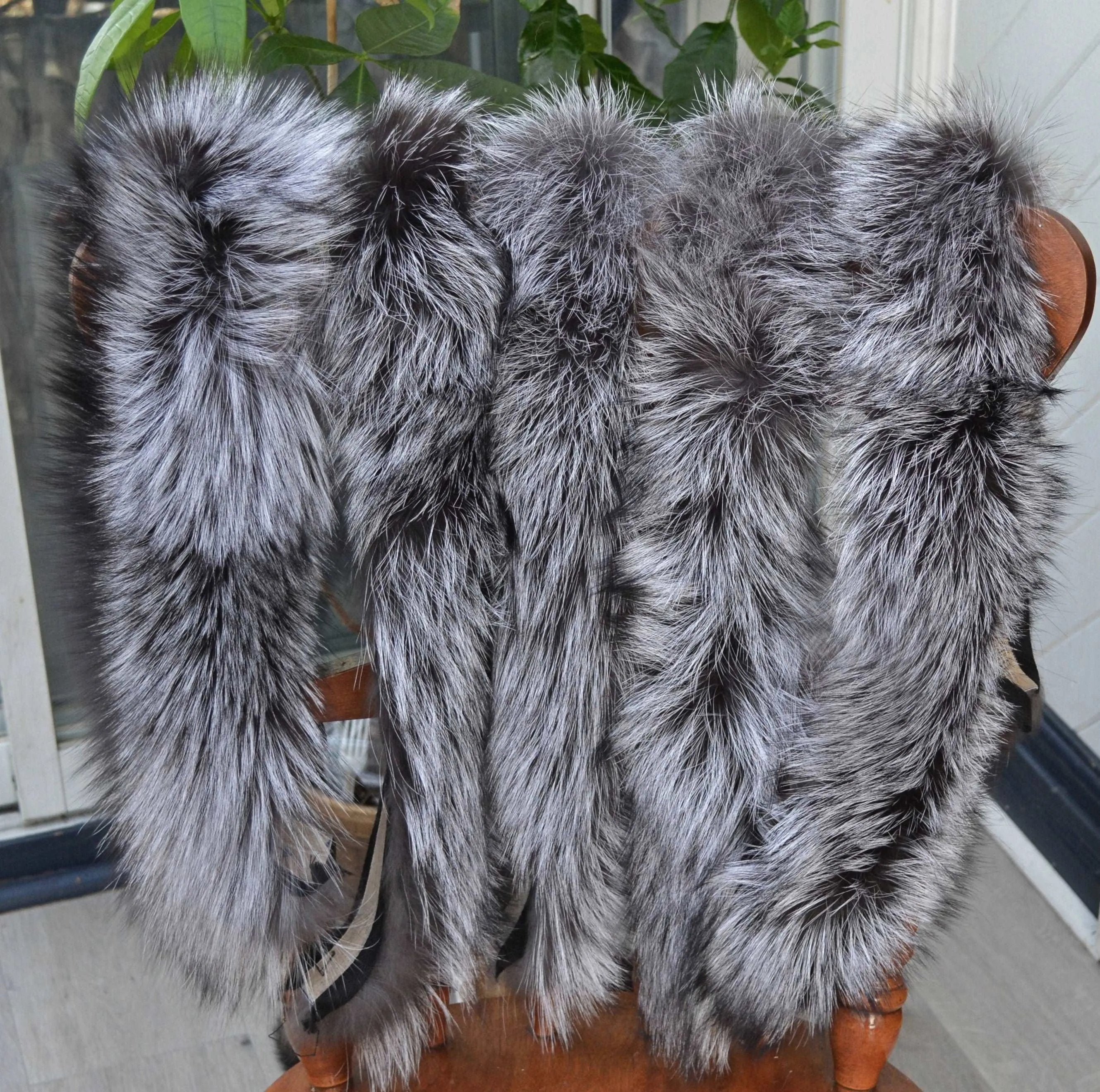 BY ORDER, Real Silver Fox Fur Trim Hood, Large Fur collar trim, Fox Fur Collar, Fur Scarf, Fur Ruff, Fox Fur Hood, Fox Fur, Stripes