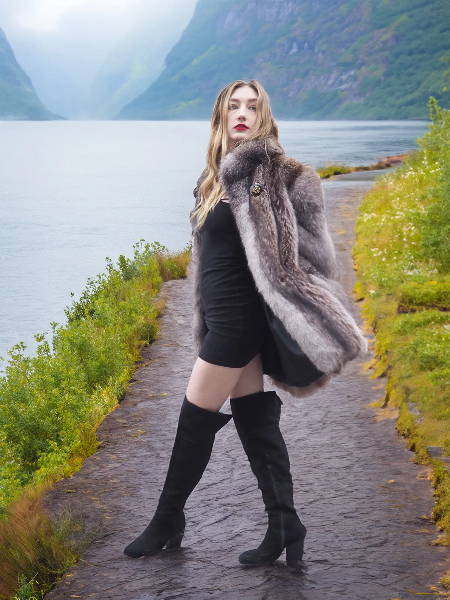 Canadian Raccoon Fur Coat Coats With Indigo Fox Detachable Hood M