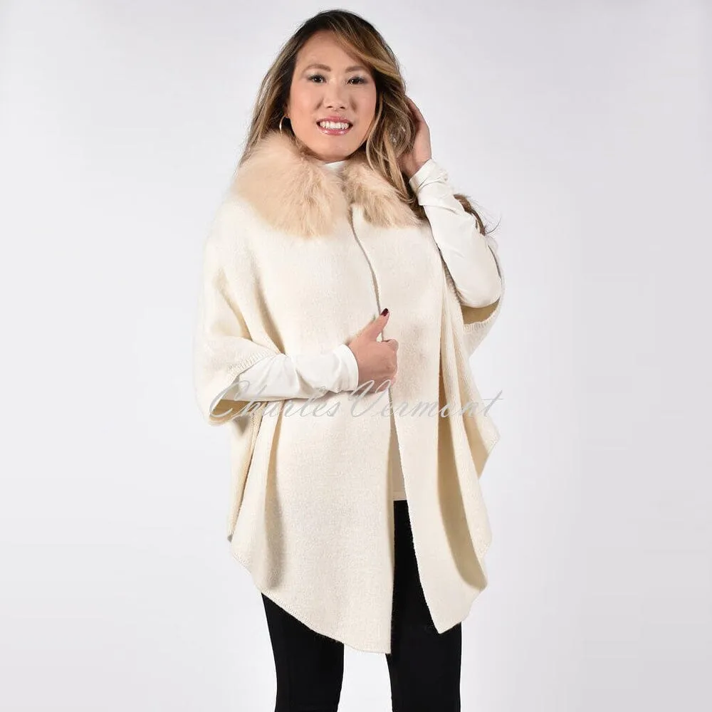 Frank Lyman Knit Poncho – Style 213146U (Cream)