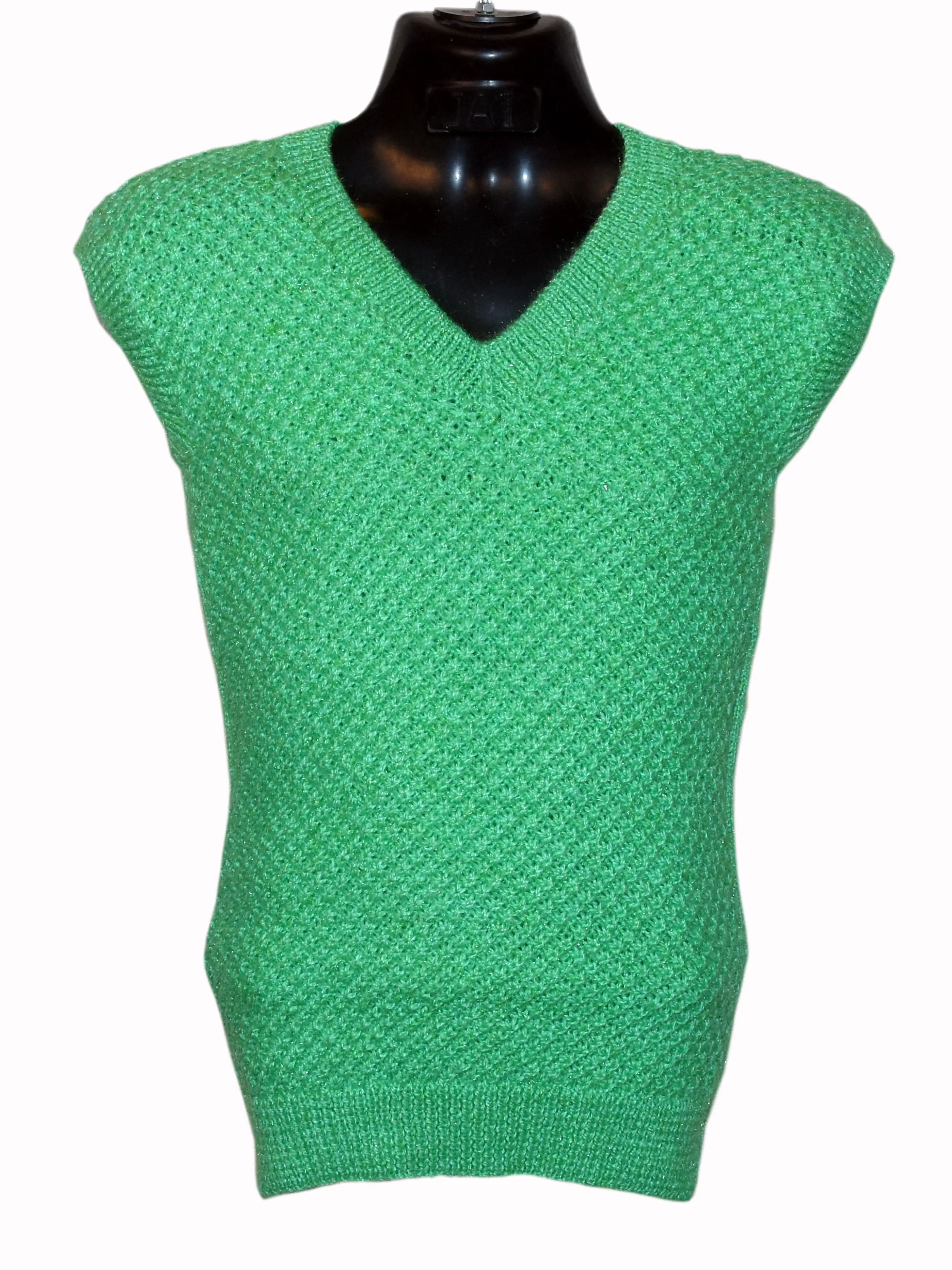 GraminArts V-neck Emerald Color Handmade Woollen Sleeveless Sweater For Men