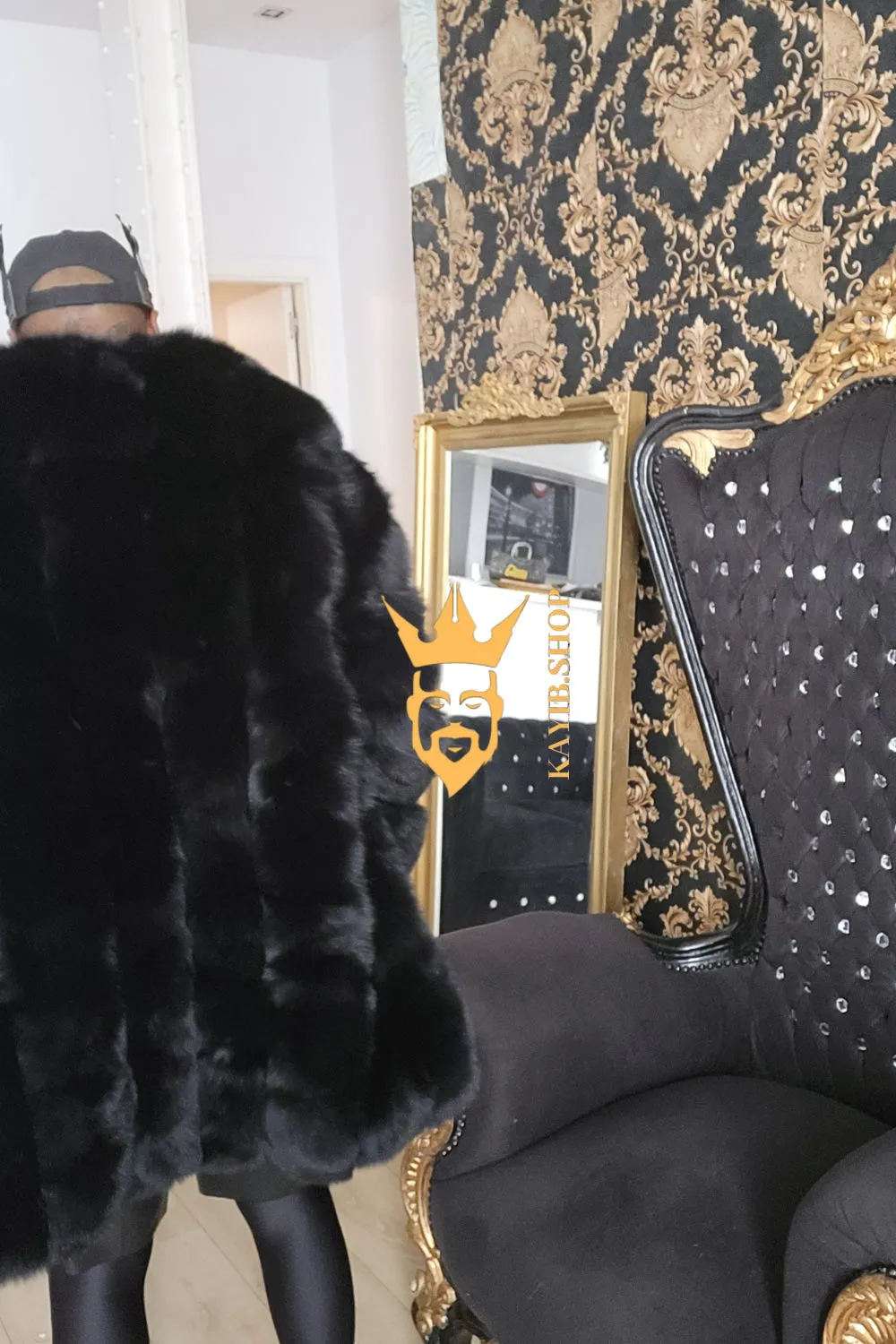 Handmade Luxurious Real Fox Fur Coats for Men and Women | Premium Winter Fashion