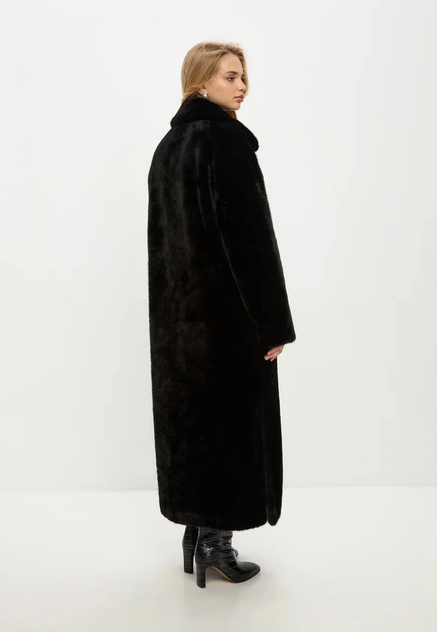 Luxurious Faux Fur Coat Freya - Black