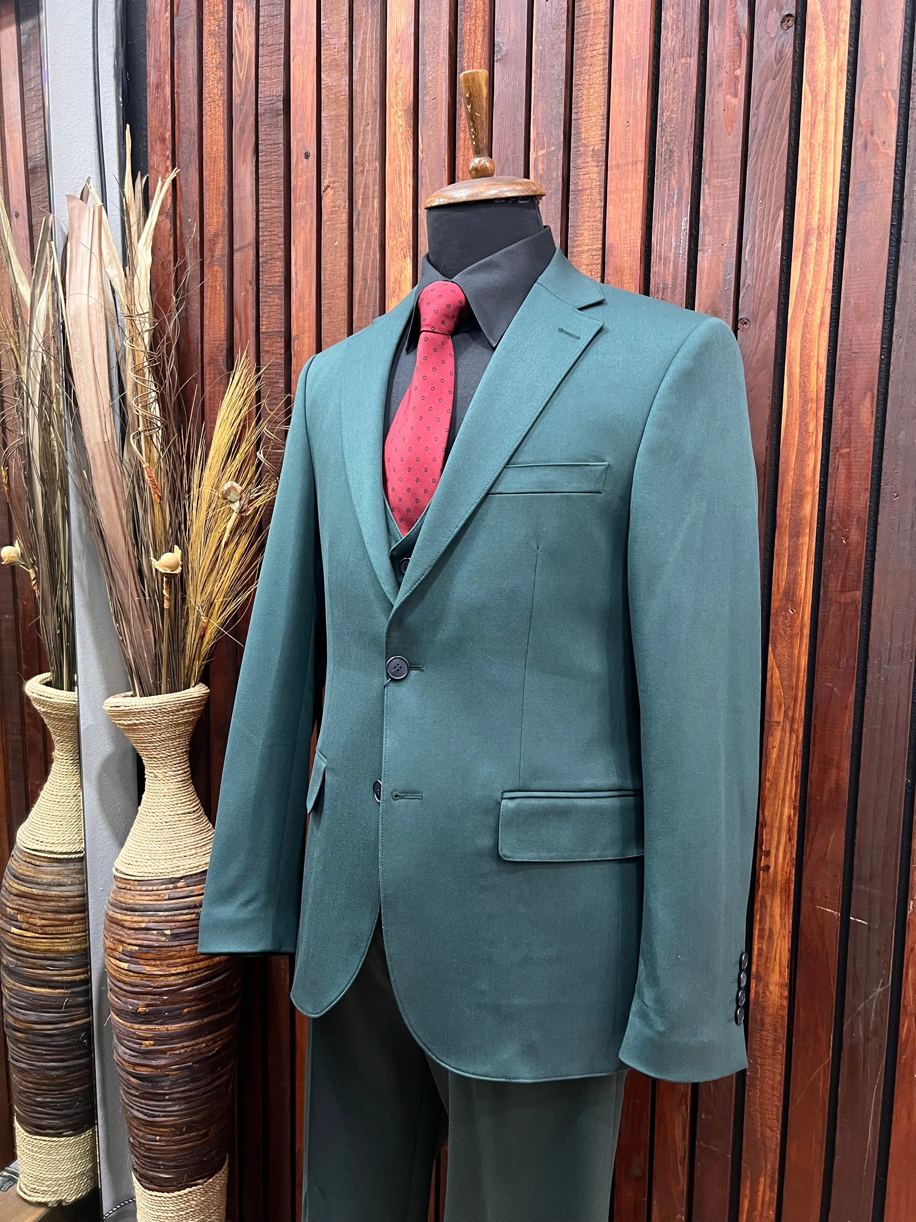 Men's Forest Green 3-Piece Suit | Elegant Formal Wear in Hayward, CA