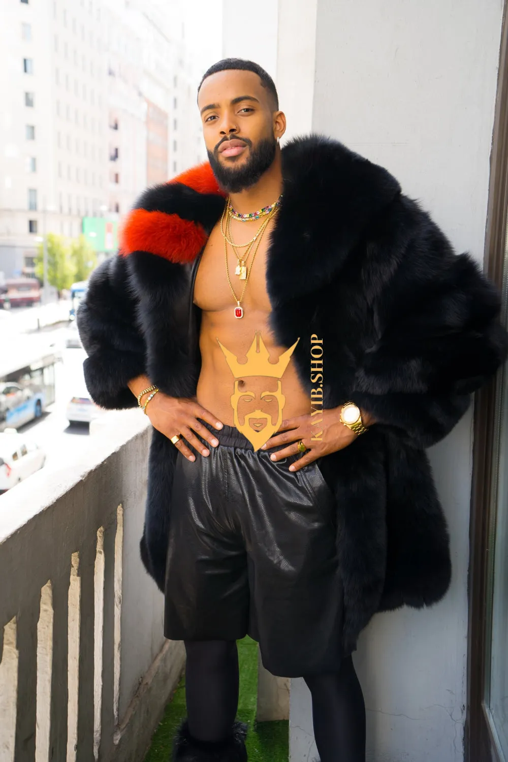 "Experience Opulence: Luxurious Fox Fur Coats for Men - Elevate Your Style and Warmth"