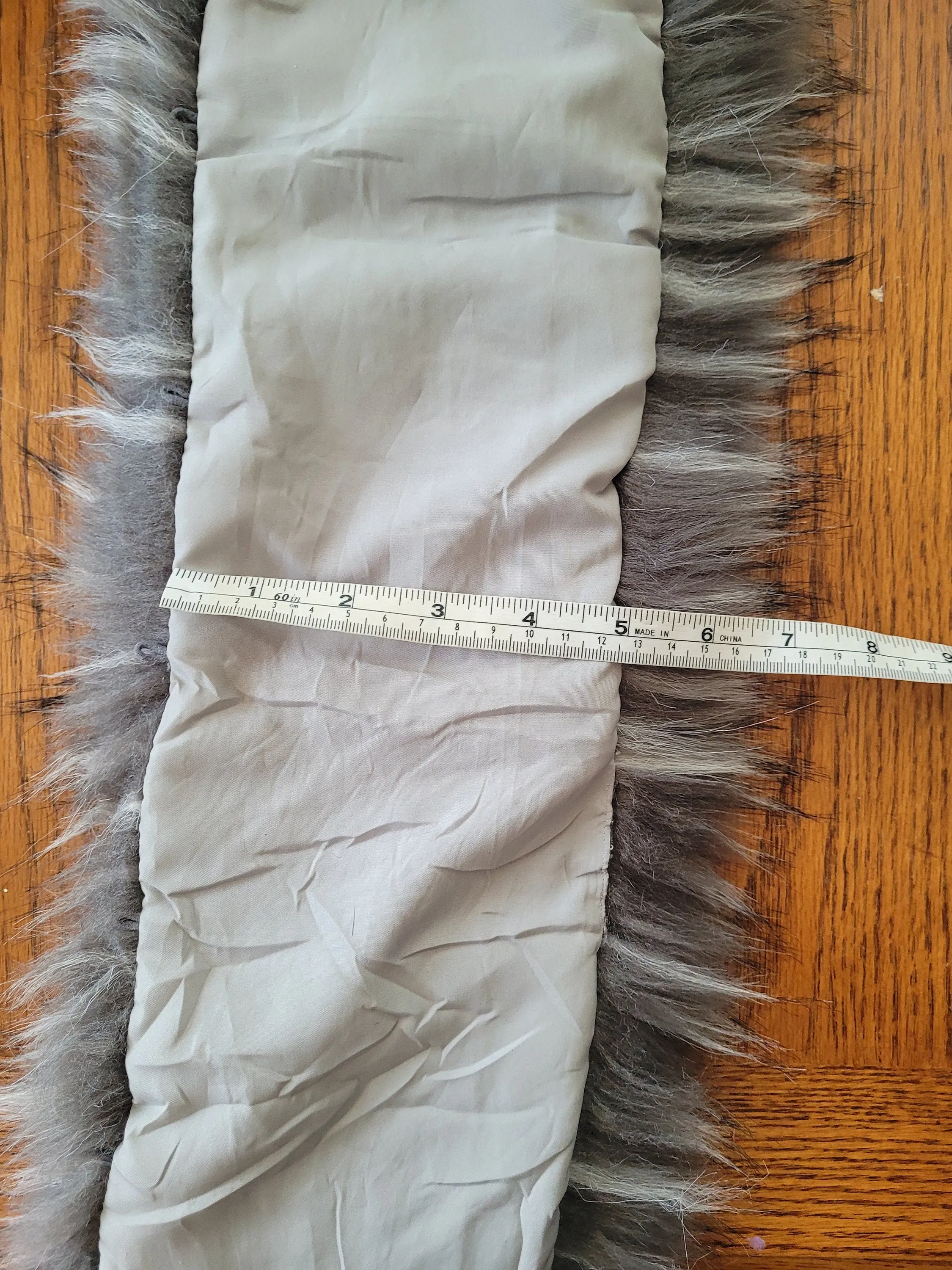 READY to SHIP XL Faux Fur Vegan Trim Hood 70 cm, Faux Fur Collar Trim Like Silver fox, Fake Fur, Fur Fabric, Fur Ruff, Faux Fur Hood Jacket