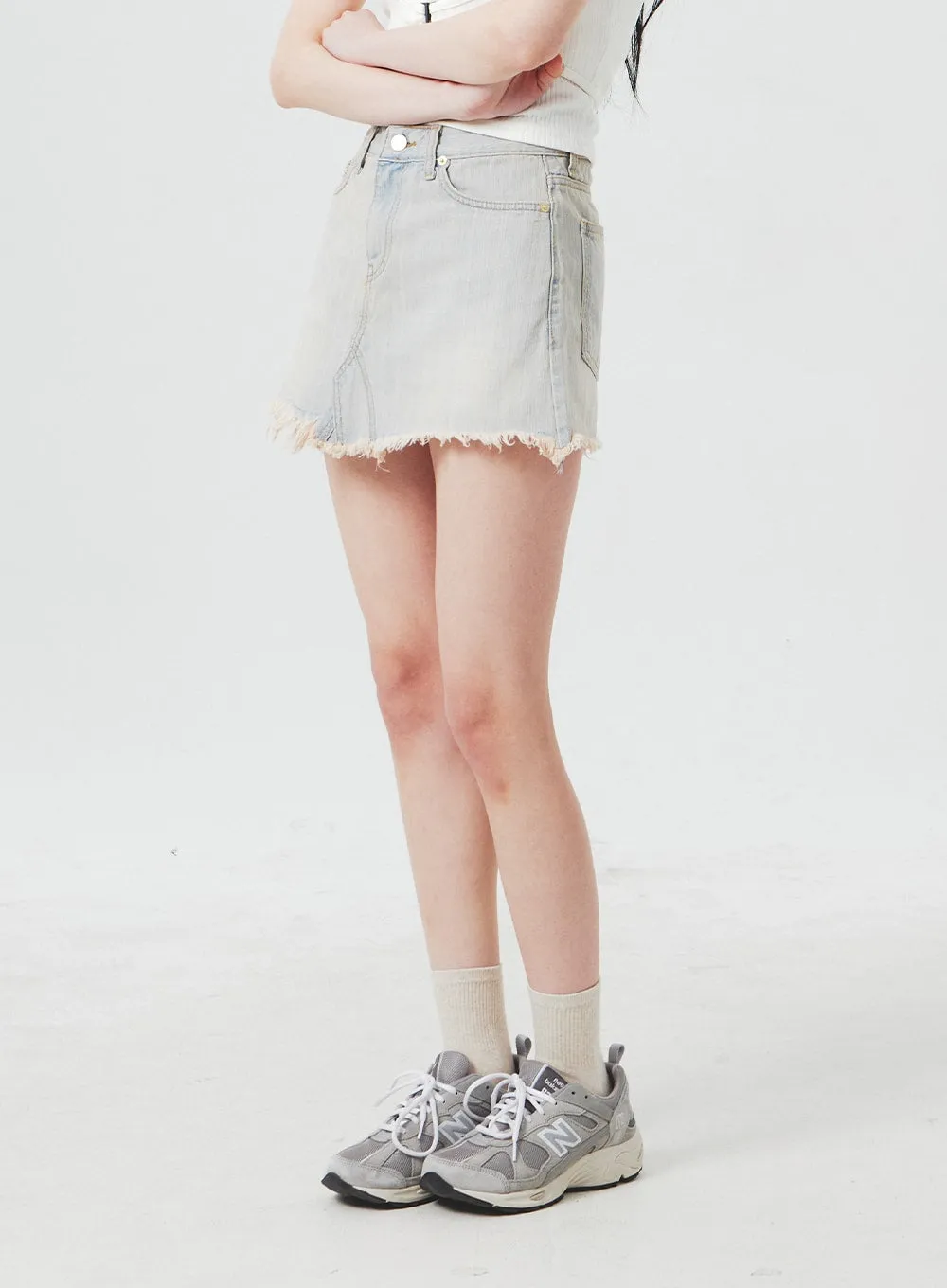 Ripped Denim Mini Skirt BA305