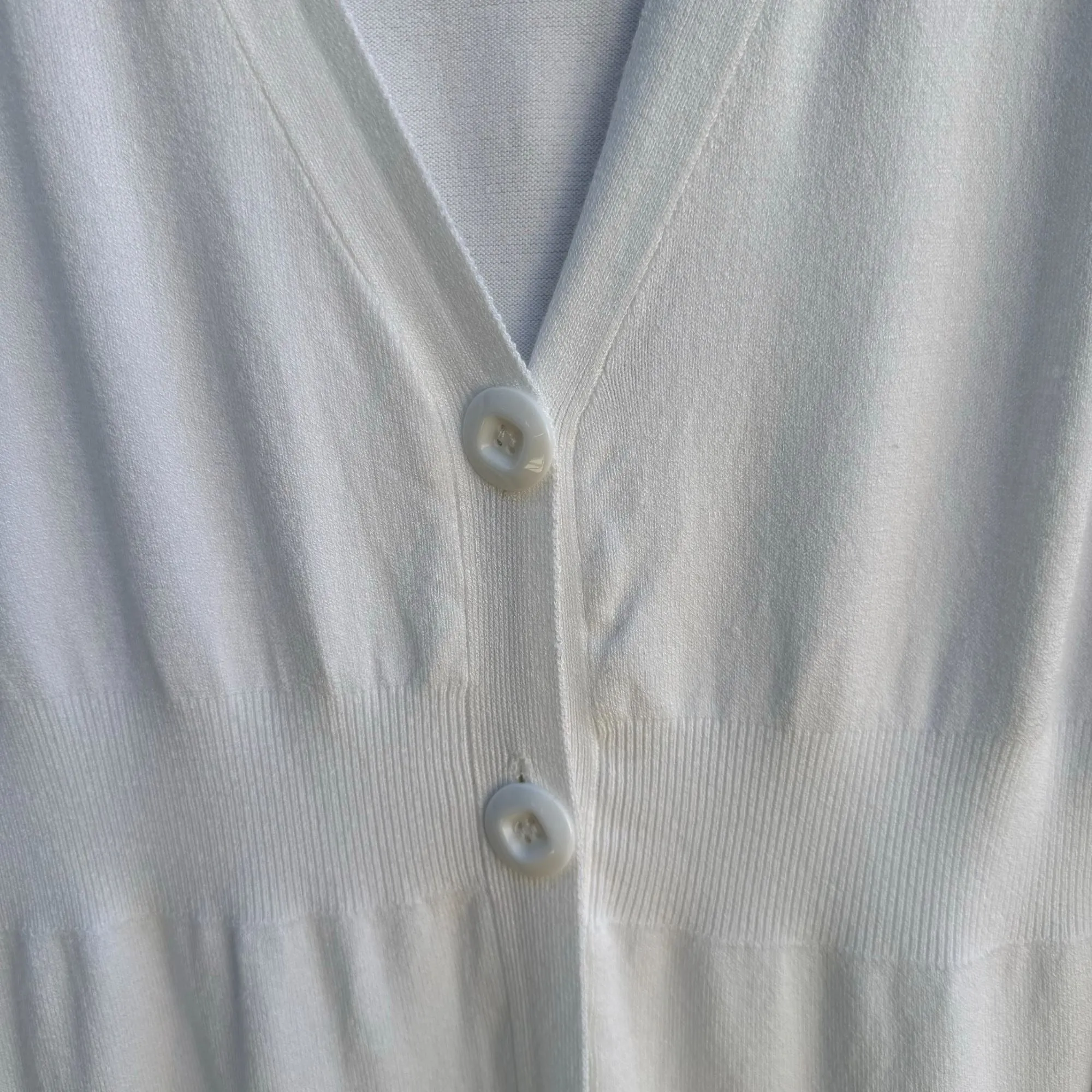 Vintage Women's White Two Button Long Sleeve V Neck Super Soft Cardigan Sweater