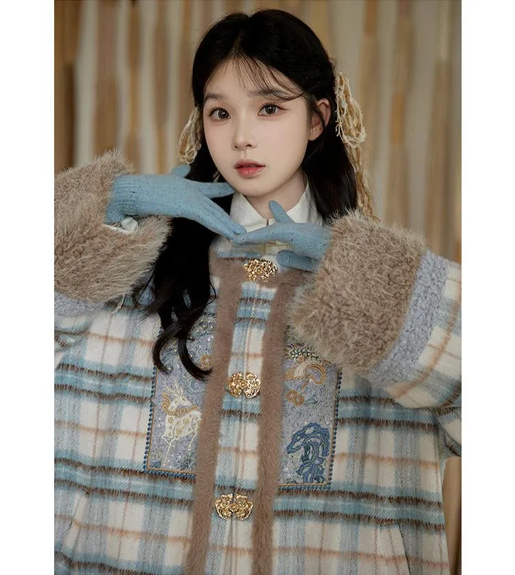 Xue Hou 雪后 After the Snow Modernized Ming Yuanling Pi Ao Fuzzy Coat & Xuanqun Skirt Set